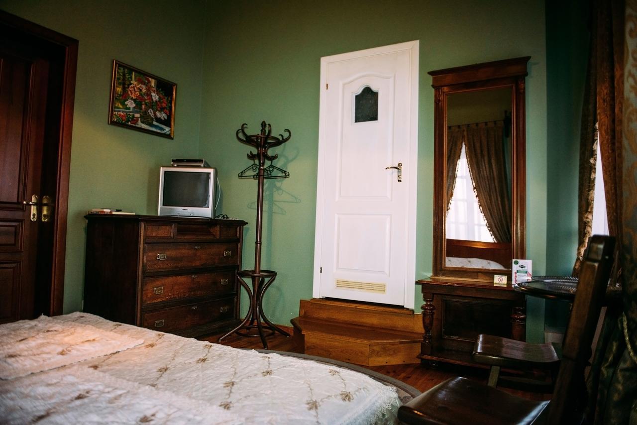 Antique House Hotel Dubno Luaran gambar