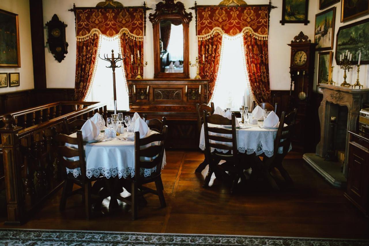 Antique House Hotel Dubno Luaran gambar
